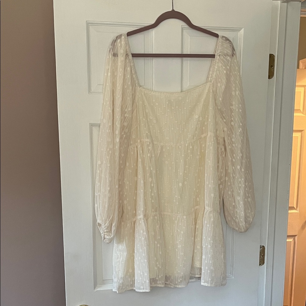 Elegant Cream Mini Dress